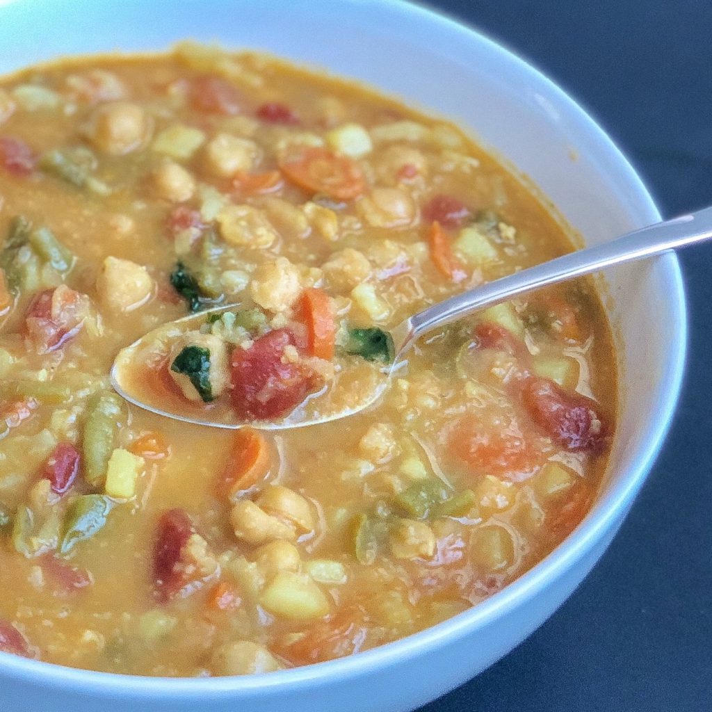 Creamy Vegan Chickpea Vegetable Curry Recipe